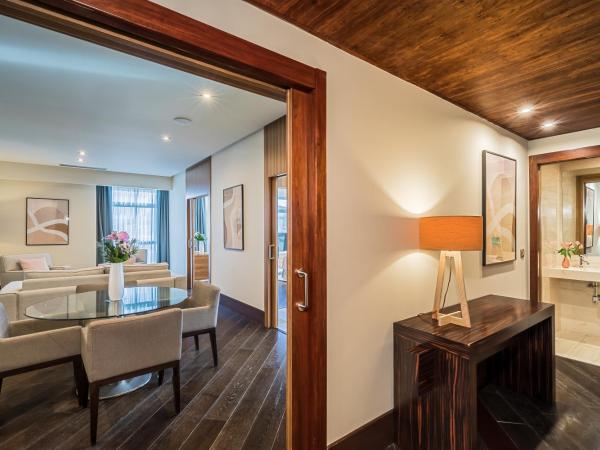 Barceló Granada Congress : photo 6 de la chambre suite - vue sur ville