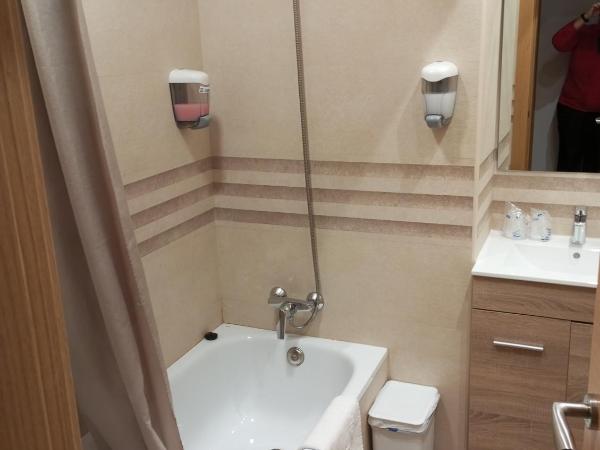 Hospedaje Magallanes : photo 4 de la chambre chambre quadruple