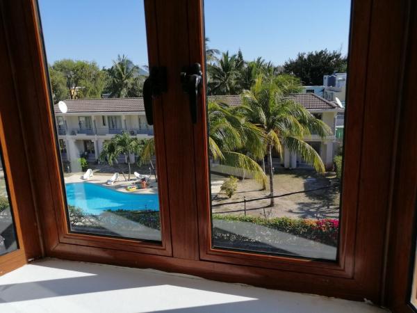 Citronella Villa Flic en Flac : photo 10 de la chambre appartement - vue sur mer