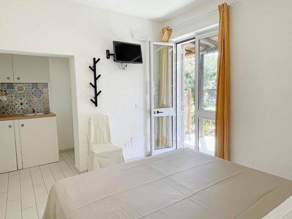 Hotel Lord Byron : photo 2 de la chambre chambre double - annexe