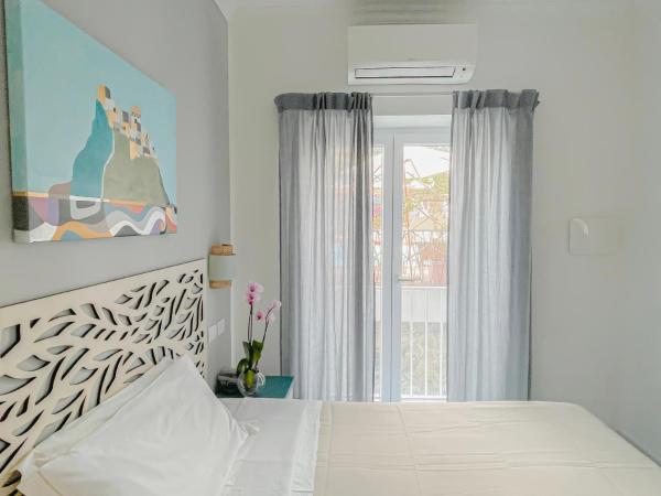 Hotel Lord Byron : photo 6 de la chambre chambre double standard