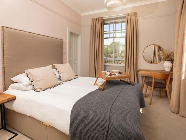 Celentano's Restaurant with Rooms : photo 3 de la chambre chambre lit king-size