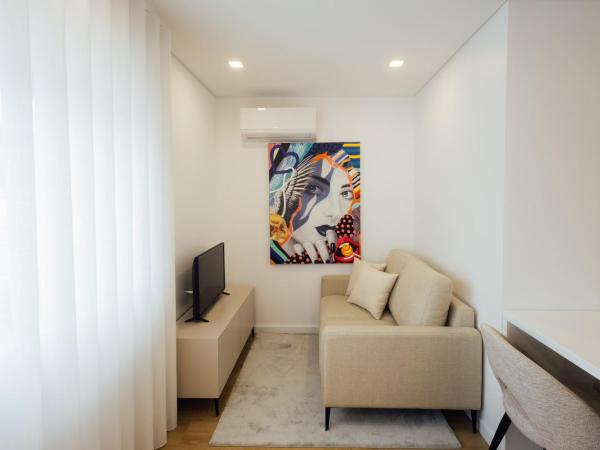 Lady Laura : photo 7 de la chambre studio avec vue sur jardin