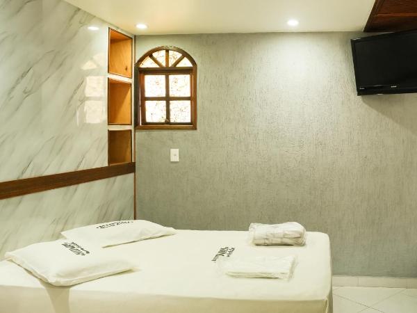 Midway Hotel : photo 7 de la chambre suite familiale