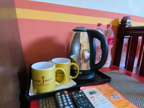 Three Jewels Boutique Hotel : photo 7 de la chambre chambre lit queen-size deluxe