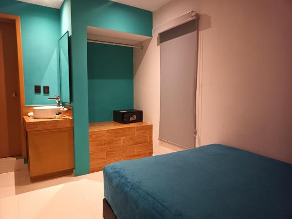 Hotel Kavia Mazatlán : photo 10 de la chambre chambre lit queen-size 