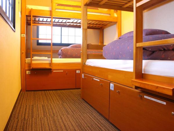 K's House Tokyo Oasis - Quality Hostel in Asakusa : photo 6 de la chambre chambre quadruple avec douche