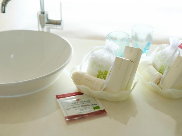 Inasayama Kanko Hotel : photo 6 de la chambre chambre lits jumeaux supérieure - vue sur mer