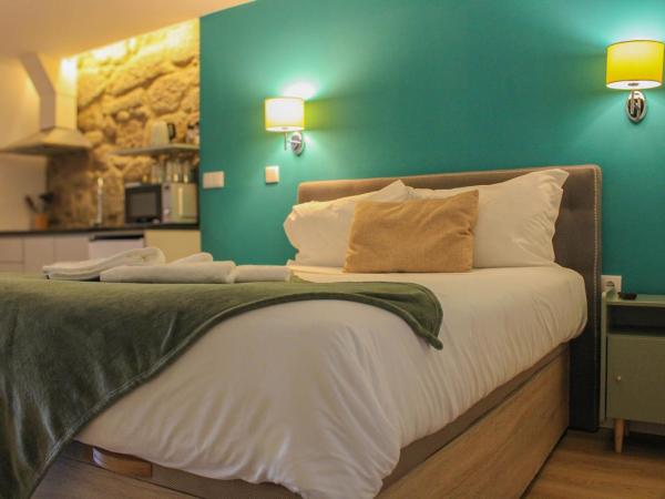 Casa Jardim By Alojamento Ideal : photo 2 de la chambre studio avec vue sur jardin