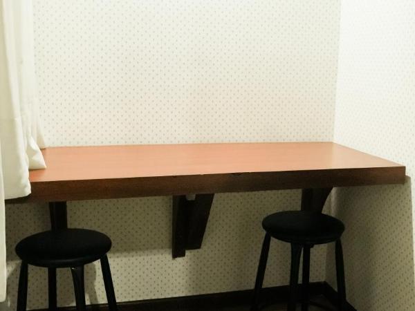 Midway Hotel : photo 9 de la chambre suite deluxe avec baignoire spa