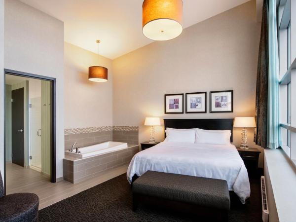Holiday Inn Saskatoon Downtown, an IHG Hotel : photo 3 de la chambre suite penthouse