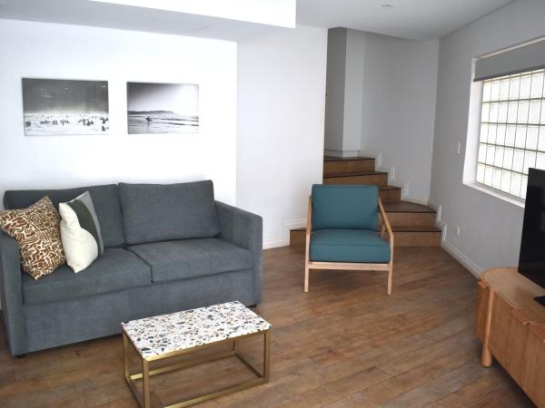 Bondi 38 Serviced Apartments : photo 1 de la chambre appartement 1 chambre avec balcon