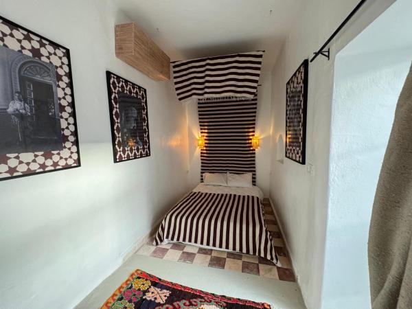 Riad Ait El Mouden : photo 3 de la chambre chambre double avec salle de bains privative