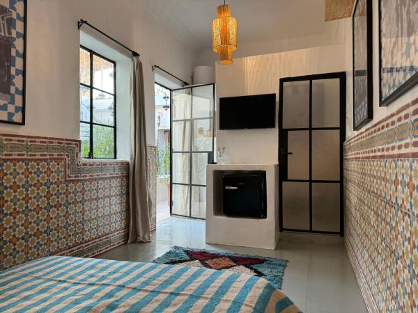 Riad Ait El Mouden : photo 4 de la chambre chambre double avec salle de bains privative