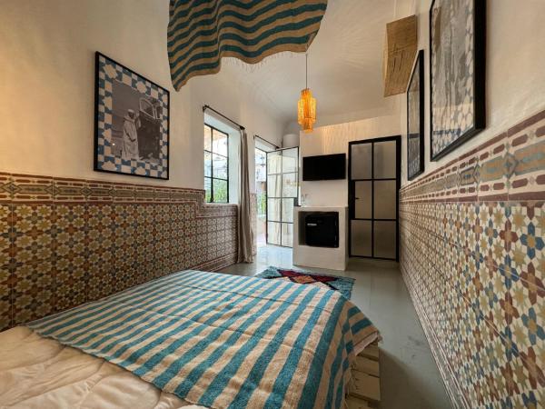 Riad Ait El Mouden : photo 6 de la chambre chambre double avec salle de bains privative