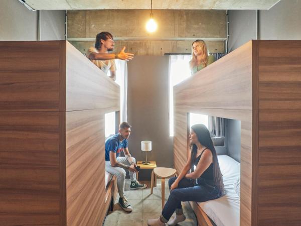 UNPLAN Fukuoka : photo 2 de la chambre dortoir mixte de 4 lits