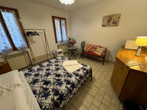 The Wolf House : photo 4 de la chambre studio lit king-size avec canapé-lit