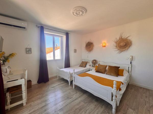 Hôtel Les 3 Terrasses : photo 3 de la chambre chambre triple standard