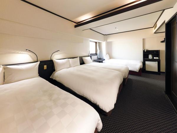 Hotel Consort Shin-Osaka : photo 3 de la chambre chambre familiale - non-fumeurs