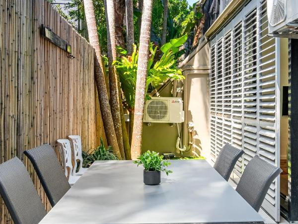 Julians Apartments : photo 8 de la chambre appartement - rez-de-chaussée