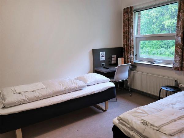 Aarhus Hostel og Hotel : photo 4 de la chambre chambre lits jumeaux