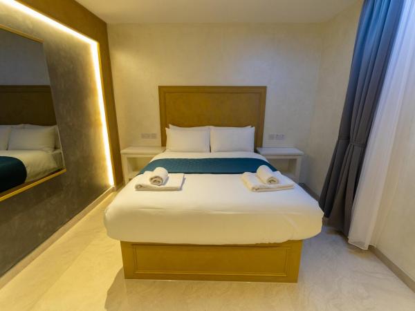 Paragraph Tottenham : photo 3 de la chambre chambre double avec salle de bains privative