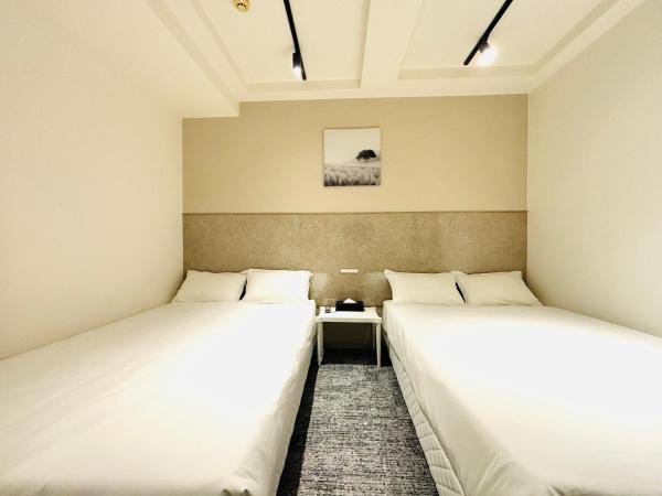 嵐 Hotel Arashi 心斎橋店 : photo 7 de la chambre chambre avec 2 grands lits queen-size