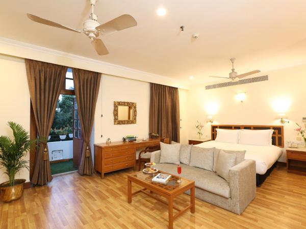 Ambassador, New Delhi - IHCL SeleQtions : photo 10 de la chambre chambre double exécutive avec petit-déjeuner - 15 % de réduction sur nourriture et boissons sans alcool, happy hours (1 acheté, 1 offert) sur sélection de plats à l'insomnia