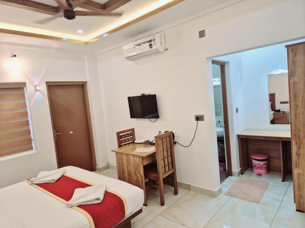 MARINA SUITES AIRPORT HOTEL : photo 1 de la chambre chambre double avec balcon