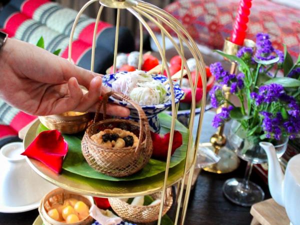 Singha Montra Lanna Boutique Style Hotel : photo 4 de la chambre honeymoon sky roof suite with balcony (included sparkling wine 1 btl, rose petals, 1 time afternoon tea)