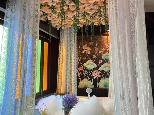 Singha Montra Lanna Boutique Style Hotel : photo 1 de la chambre suite lanna avec bain à remous