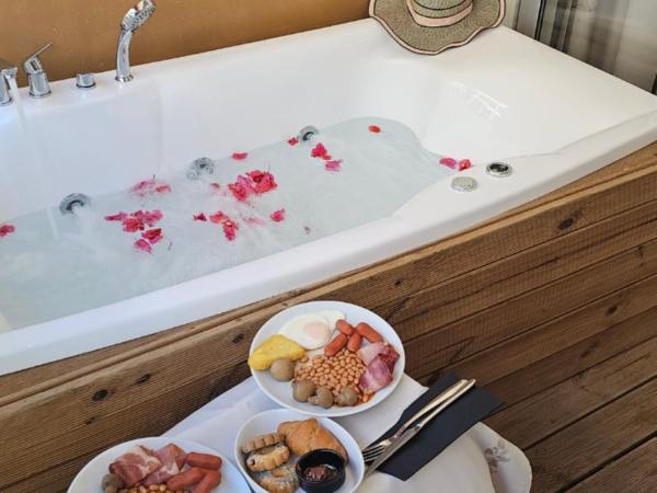 Atlantis Boutique City Hotel : photo 7 de la chambre chambre double ou lits jumeaux supérieure