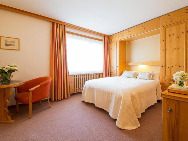 Hotel Europa St. Moritz : photo 1 de la chambre chambre double standard