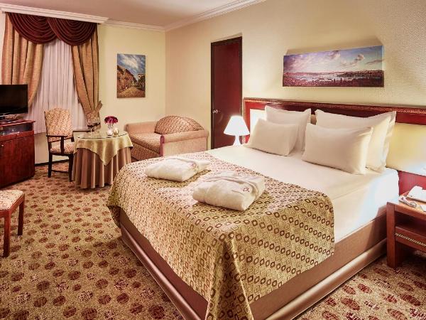 Güneş Hotel Merter : photo 1 de la chambre chambre deluxe double ou lits jumeaux