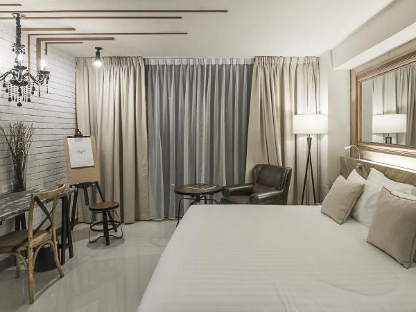 Art Mai Gallery Nimman Hotel Chiang Mai - SHA Plus : photo 7 de la chambre chambre premier art