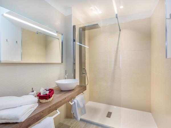 Sette Colli Guesthouse : photo 8 de la chambre grande chambre double