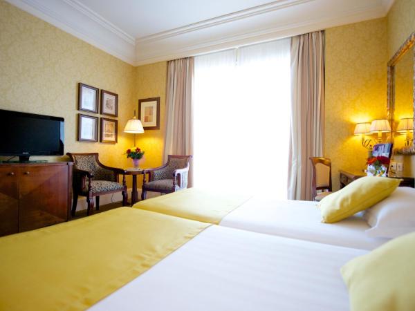 Mercure Catania Excelsior : photo 4 de la chambre chambre double ou lits jumeaux standard