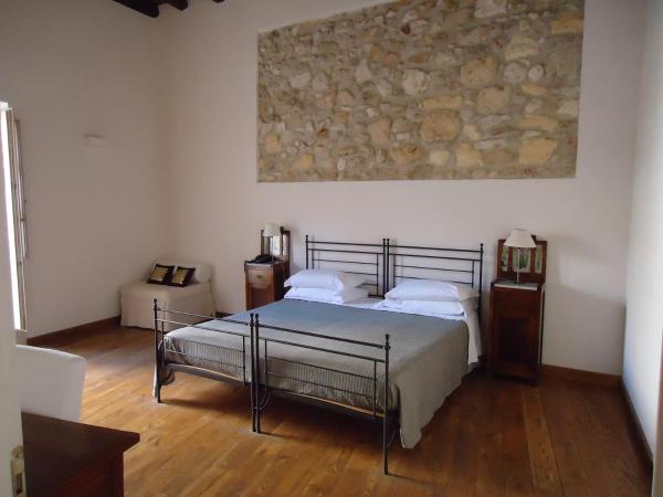 B&B Palazzo Del Sale : photo 1 de la chambre chambre double familiale