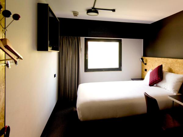 ibis budget Sydney East : photo 2 de la chambre chambre lit queen-size
