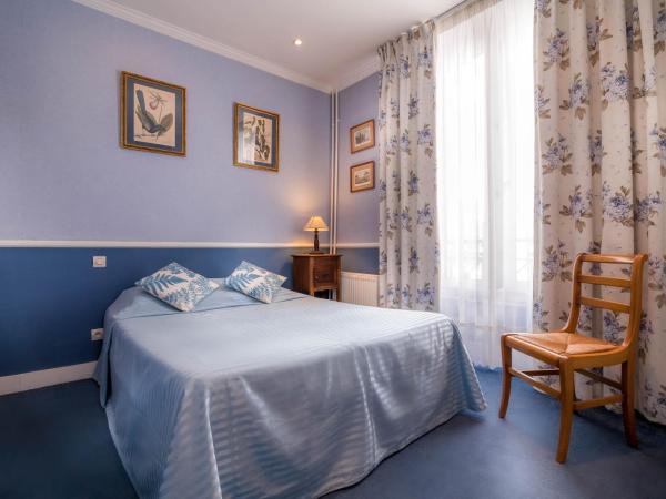 Hotel des Arts - Cite Bergere : photo 6 de la chambre chambre double