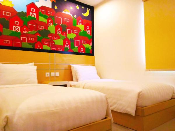 Nite & Day Surabaya - Gunungsari : photo 6 de la chambre chambre double ou lits jumeaux standard