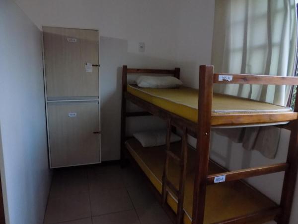 Albergue Rio Vermelho : photo 4 de la chambre lit simple dans dortoir pour femmes de 8 lits