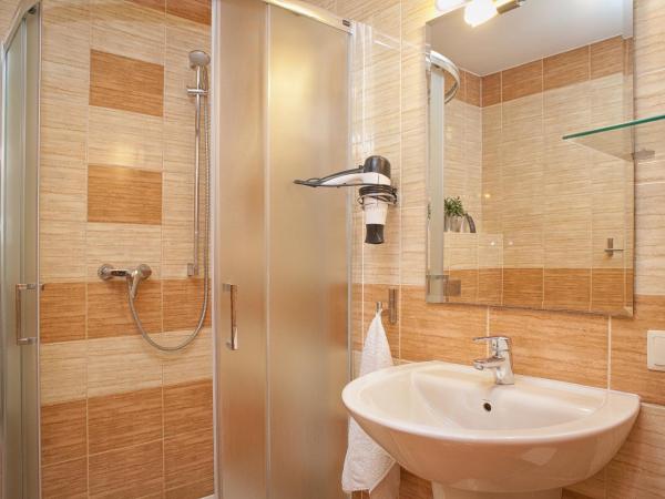 H31 : photo 4 de la chambre chambre triple avec 3 lits simples