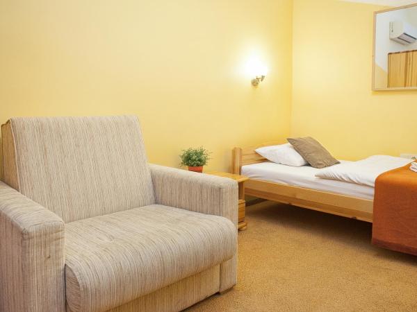 H31 : photo 7 de la chambre petite chambre simple