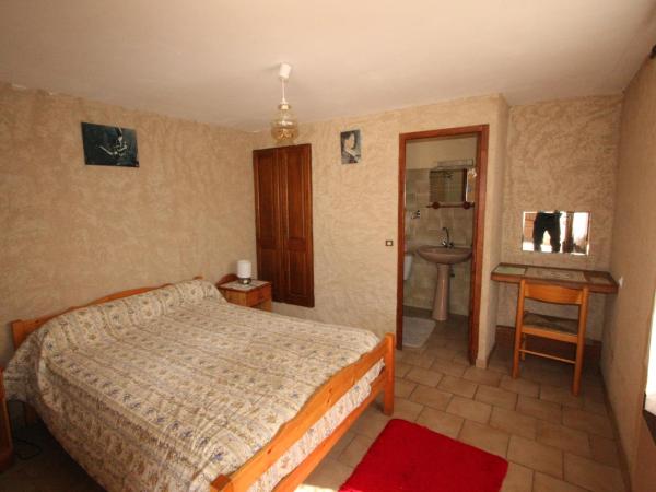 Domaine du Bas Chalus : photo 2 de la chambre chambre double