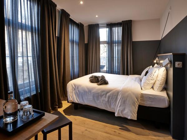 Hotel Monsieur Ernest : photo 5 de la chambre chambre double supérieure - vue sur canal