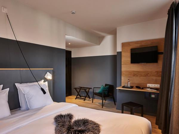 Hotel Monsieur Ernest : photo 6 de la chambre chambre double supérieure - vue sur canal