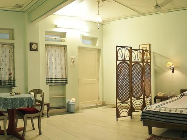 Tara Niwas : photo 4 de la chambre chambre de luxe familiale (4 adultes)