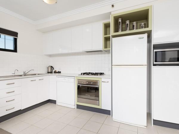 Republic Apartments Brisbane City : photo 2 de la chambre appartement 2 chambres avec 1 salle de bains