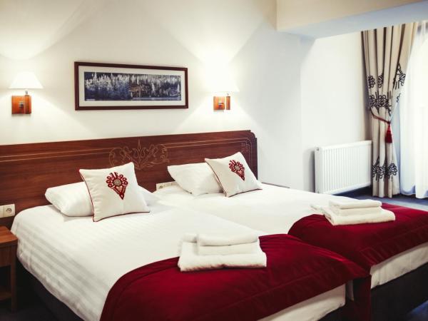 Hotel Logos : photo 1 de la chambre chambre lits jumeaux